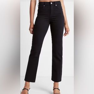 High waisted ankle jean in black size 4R (regular length)never worn